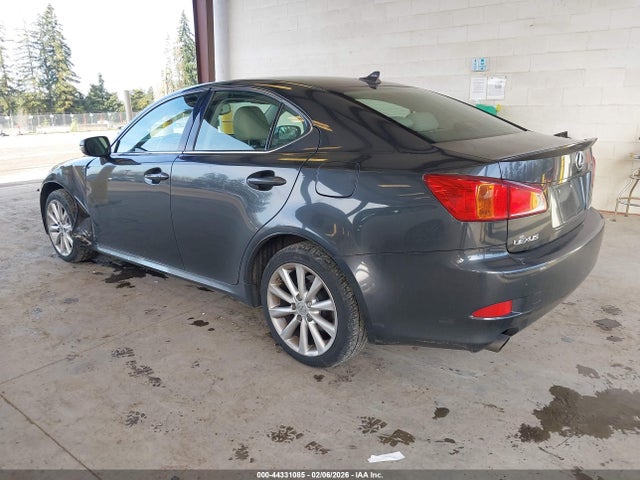 2010 LEXUS IS 250 JTHCF5C24A5044608 Photo 2