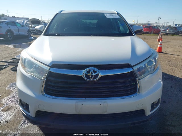 Toyota Highlander Xle V6 2015 5TDJKRFH9FS107523 Image 12