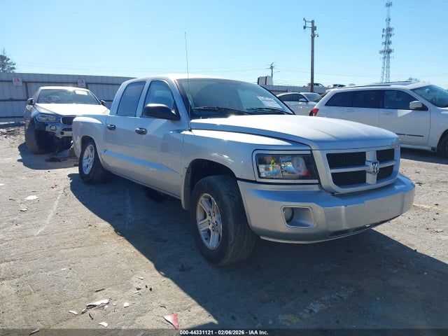 44331121 :رقم المزاد ، 1D7RE3GK3BS656076 vin ، 2011 Ram Dakota Bighorn/lonestar مزاد بيع