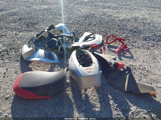 3JBMWAX45RJ001433 Can-Am Renegade X Mr 1000r