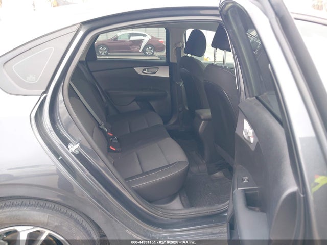 3KPF24AD3RE730812 KIA Forte Lxs
