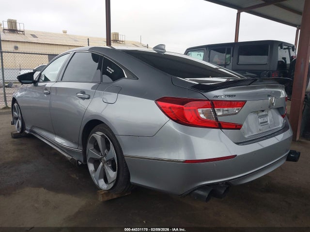1HGCV2F94JA036724 Honda Accord Touring 2.0t