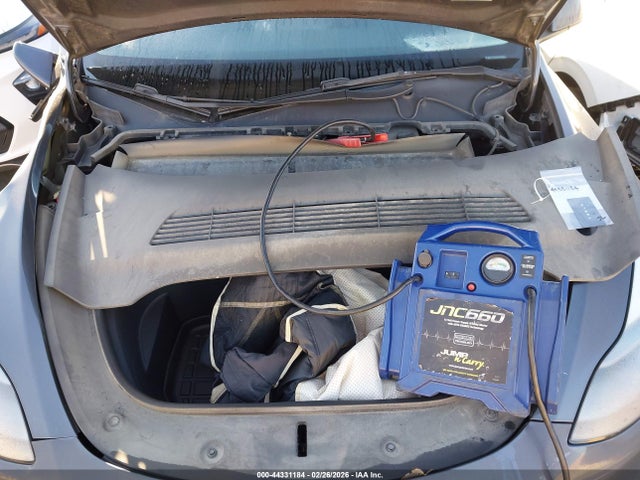 2023 TESLA MODEL Y 7SAYGDEE2PA176005 Photo 9