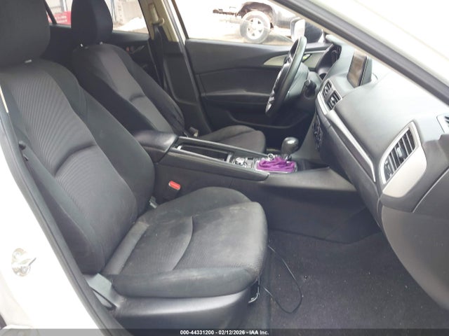 44331200 :رقم المزاد ، JM1BN1K70H1122213 vin ، 2017 Mazda Mazda3 Sport مزاد بيع