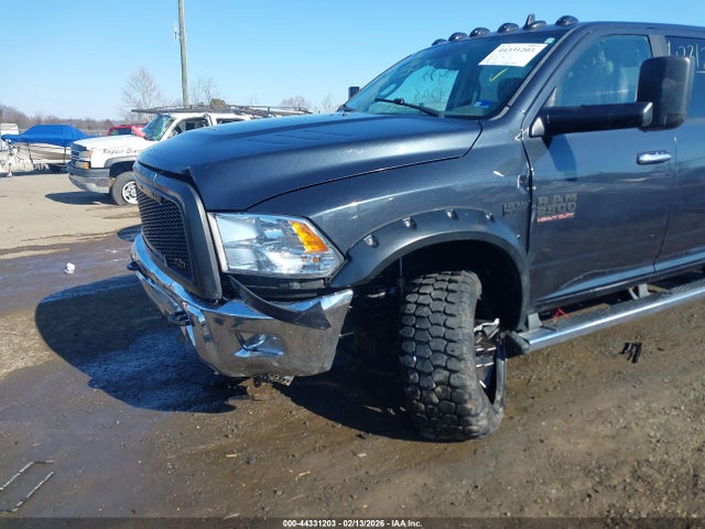 2015 RAM 2500 3C6UR5DJ2FG529999 Photo 5