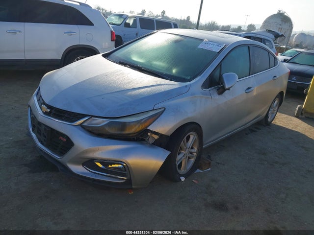 1G1BE5SM0H7201707 Chevrolet Cruze Lt Auto