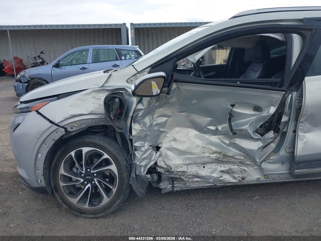 1G1FZ6S05P4137446 Chevrolet Bolt Euv Fwd Premier