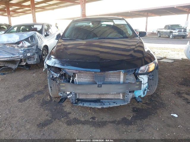 1G1ZD5ST5JF229913 Chevrolet MALIBU LT