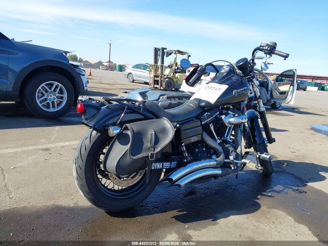 2010 HARLEY-DAVIDSON FXDB 1HD1GX414AC331187 Photo 3