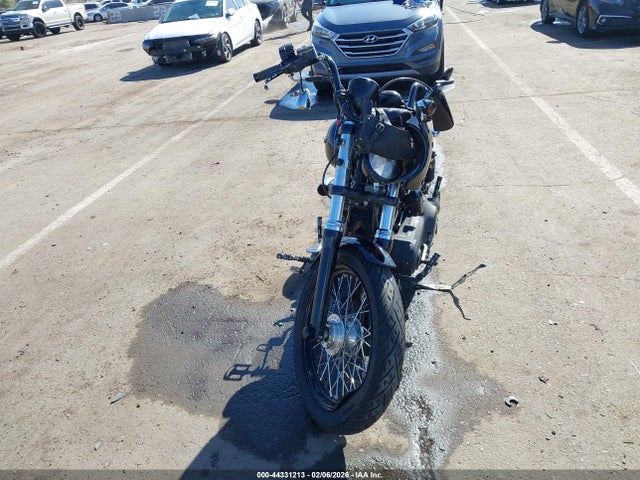 2010 HARLEY-DAVIDSON FXDB 1HD1GX414AC331187 Photo 4