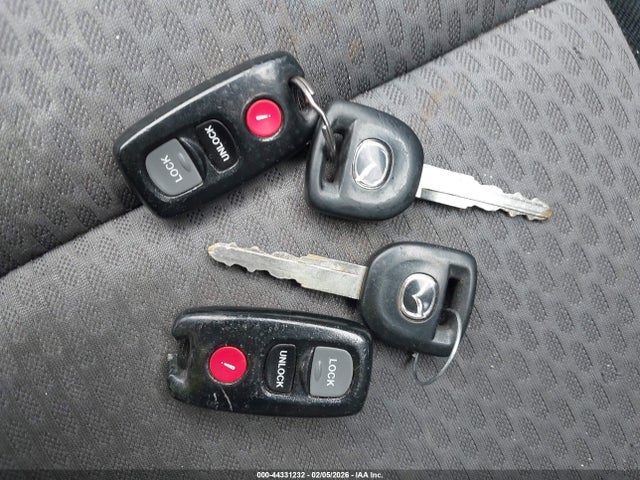 2006 MAZDA MAZDA3 JM1BK32F961425094 Photo 10