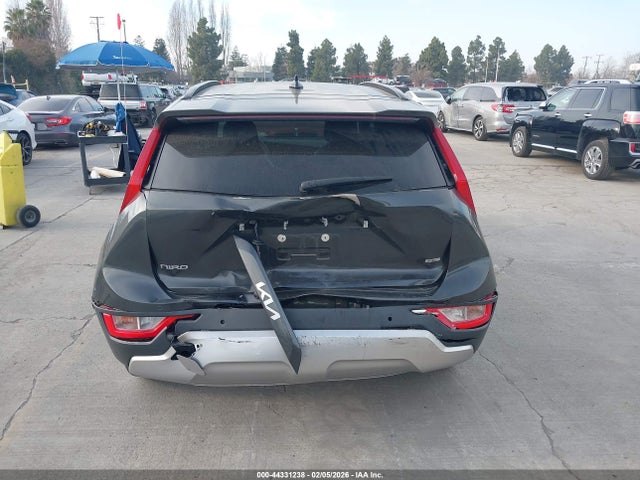 KNDCR3LE5P5082462 KIA NIRO EX