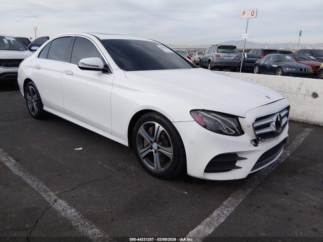 2017 MERCEDES-BENZ E 300 WDDZF4JB8HA094539