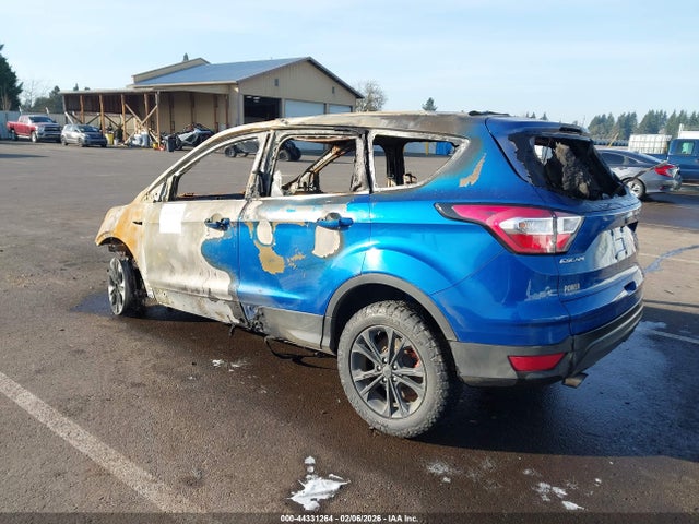 Ford ESCAPE SE 2017 1FMCU9GD8HUD12856 Image 3