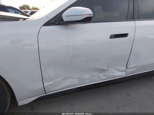 WBA23EH03RCP89920 BMW 740I