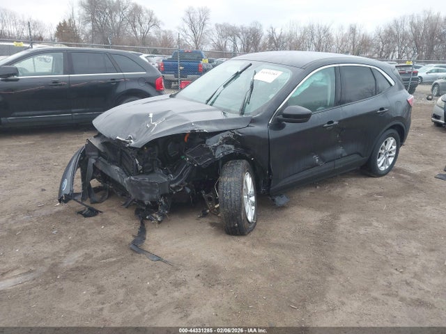 1FMCU0BZ3MUA39172 Ford Escape Se Hybrid