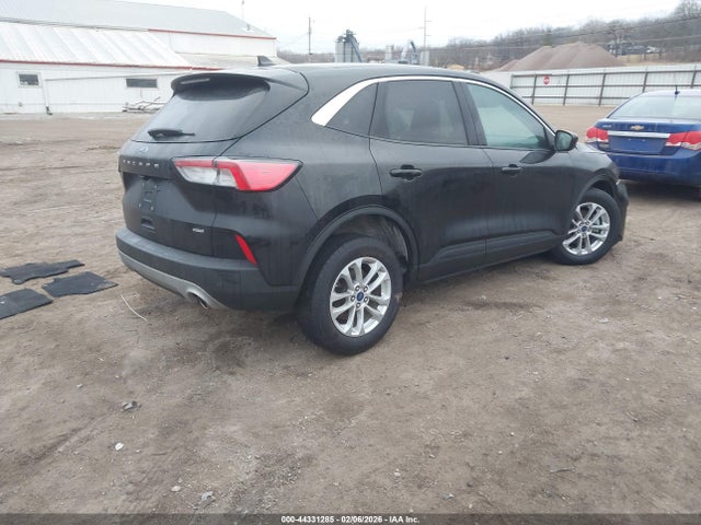 1FMCU0BZ3MUA39172 Ford Escape Se Hybrid
