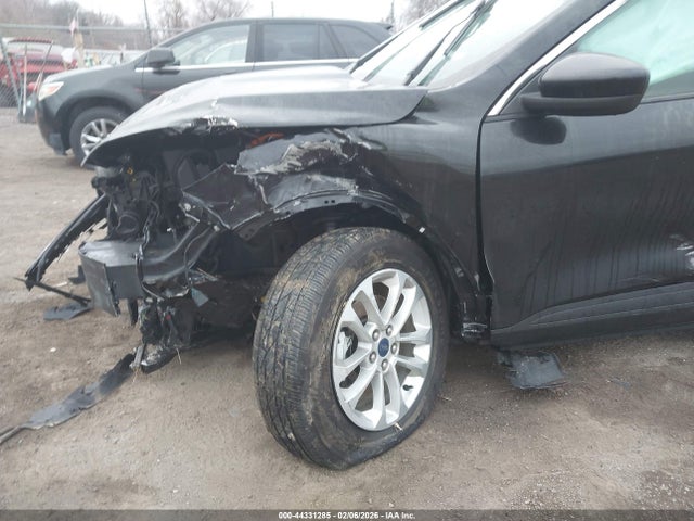1FMCU0BZ3MUA39172 Ford Escape Se Hybrid