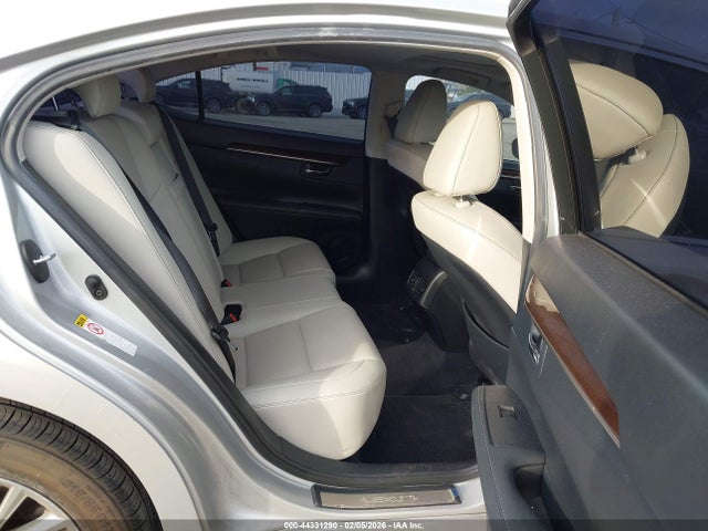 JTHBK1GG4E2136573 Lexus ES 350
