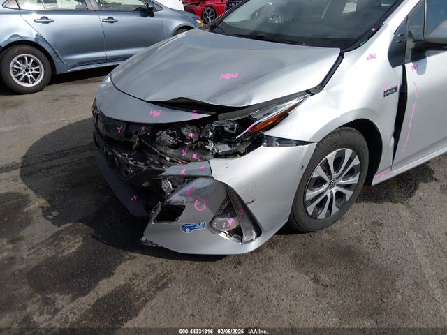 JTDKAMFP1M3183513 Toyota Prius Prime Limited