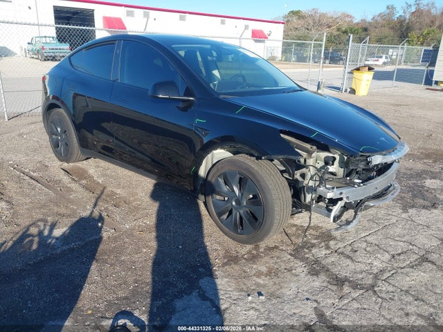 2025 TESLA MODEL Y 7SAYGDED9SA355819 Photo 0