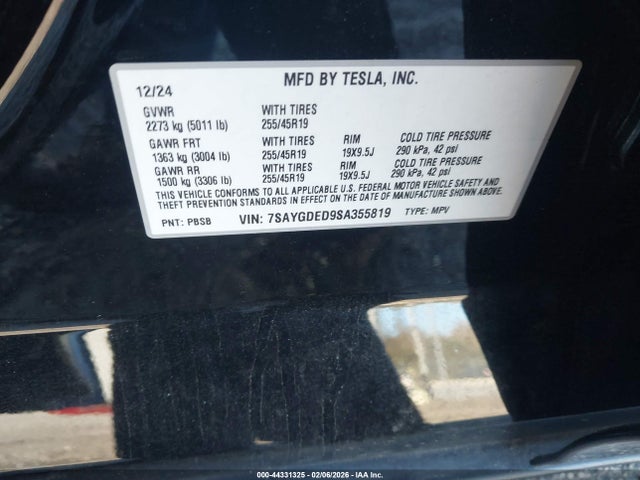 2025 TESLA MODEL Y 7SAYGDED9SA355819 Photo 8