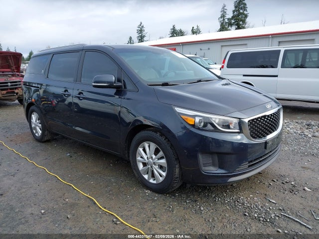 KNDMB5C10G6086642 KIA SEDONA LX