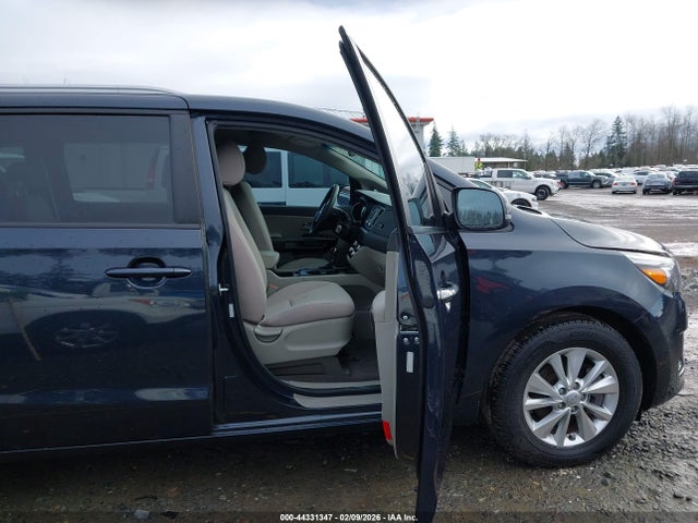 KNDMB5C10G6086642 KIA SEDONA LX
