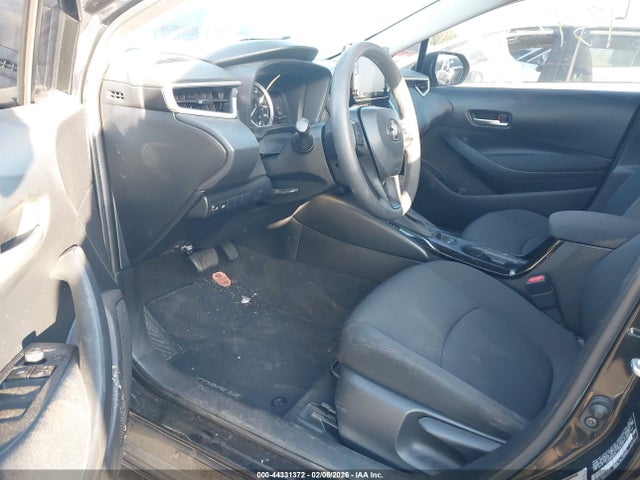 JTDEPRAE6LJ105625 Toyota COROLLA LE