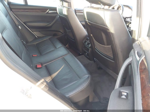 44331373 :رقم المزاد ، 5UXWX9C32H0W72328 vin ، 2017 Bmw X3 Xdrive28i مزاد بيع