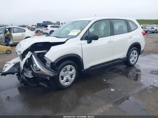 Subaru Forester 2020 JF2SKAAC2LH424255 Image 2