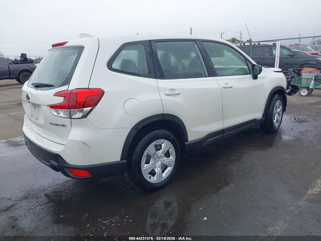 Subaru Forester 2020 JF2SKAAC2LH424255 Image 4