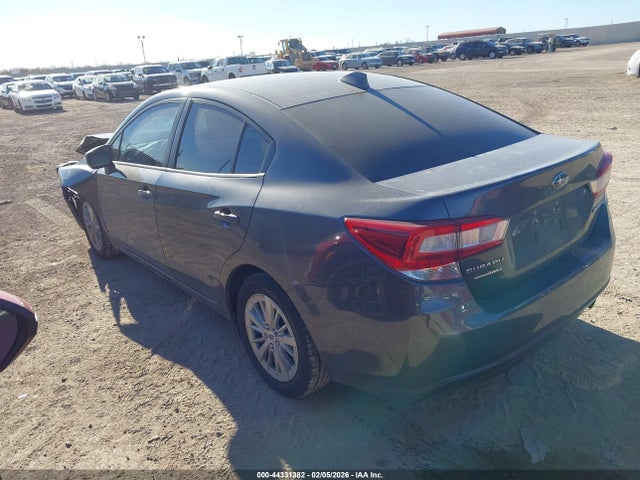 2018 SUBARU IMPREZA 4S3GKAB62J3622485 Photo 2