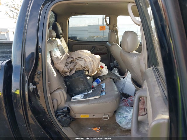 44331385 :رقم المزاد ، 5TBET38175S484645 vin ، 2005 Toyota Tundra Limited V8 مزاد بيع