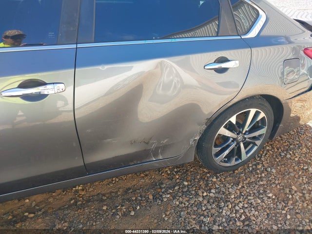 Nissan Altima 2.5 Sr 2016 1N4AL3AP4GC232091 Image 17
