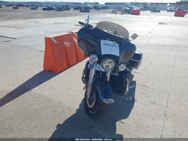 2015 HARLEY-DAVIDSON FLHTKL 1HD1KKL1XFB656412 Photo 4
