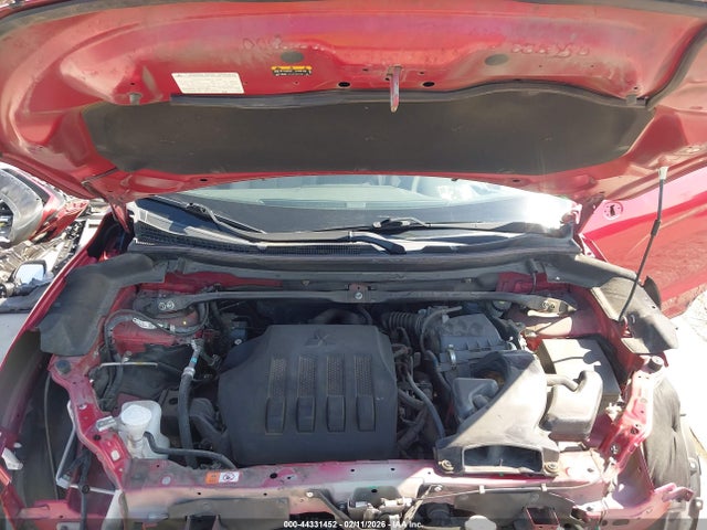 JA4AT5AA3JZ059583 Mitsubishi Eclipse Cross Se