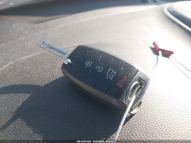 2014 KIA SOUL KNDJN2A22E7041813 Photo 10