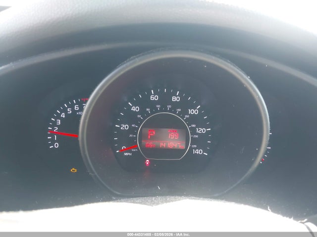 2014 KIA SOUL KNDJN2A22E7041813 Photo 6