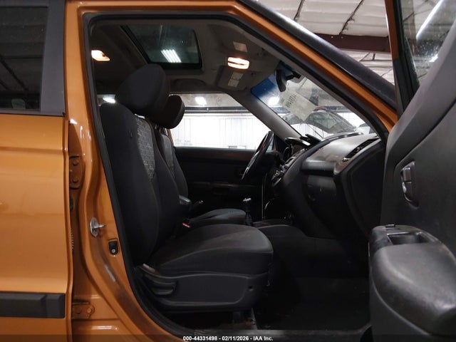 2010 KIA SOUL KNDJT2A22A7103159 Photo 4