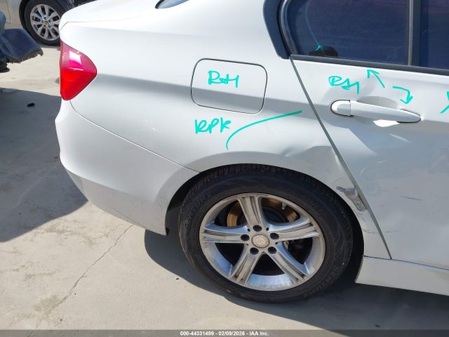 44331499 :رقم المزاد ، WBA3C1C55CF431448 vin ، 2012 Bmw 328i مزاد بيع