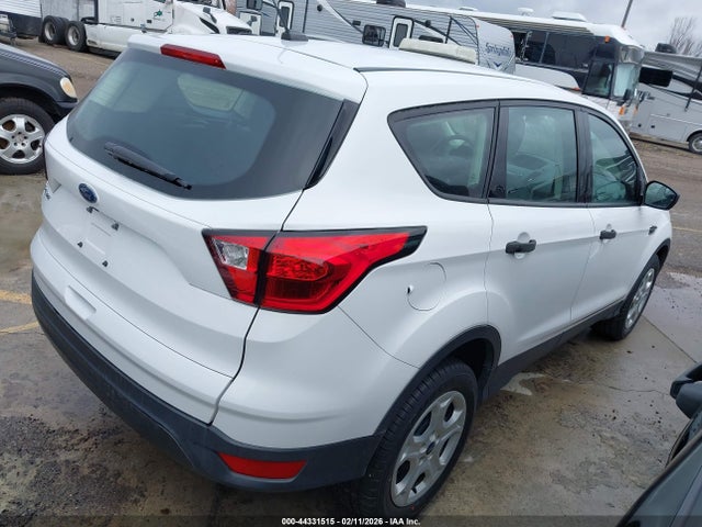 Ford ESCAPE S 2019 1FMCU0F76KUB05896 Image 4