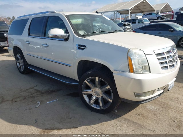 2007 CADILLAC ESCALADE ESV 1GYFK66827R276457 Photo 0