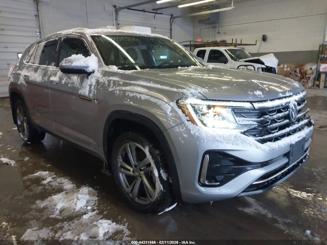 2024 VOLKSWAGEN ATLAS CROSS SPORT 1V2AE2CA7RC260184