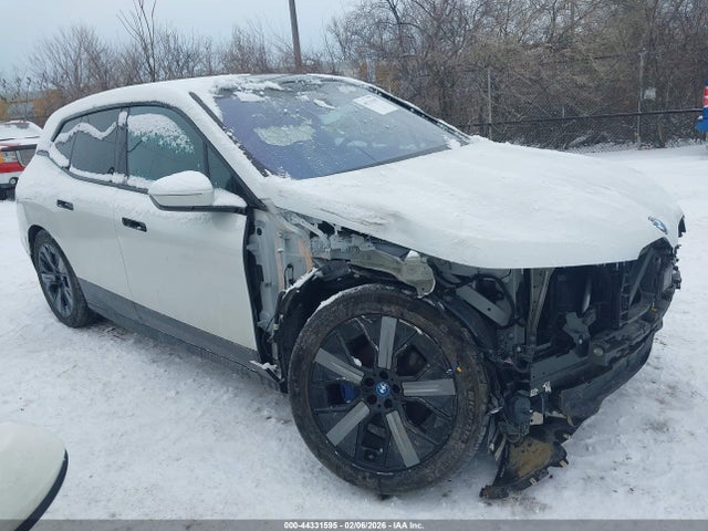 WB523CF08NCJ78412 BMW Ix Xdrive50