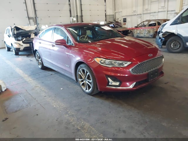2019 3FA6P0RU9KR252527 main image