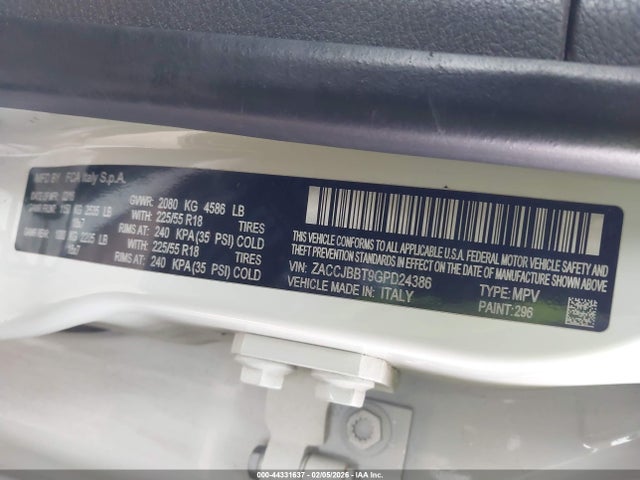 ZACCJBBT9GPD24386 Jeep Renegade Latitude