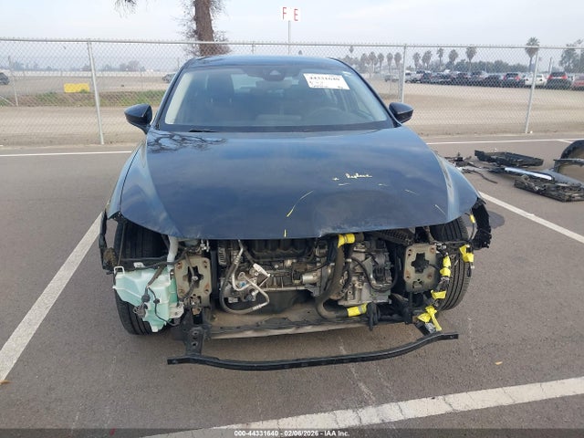 3MZBPABLXLM135440 Mazda MAZDA3
