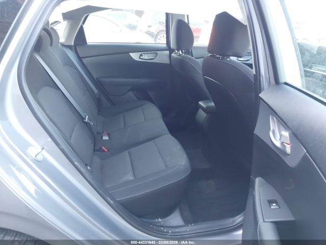 3KPF24AD1RE752338 KIA Forte Lxs