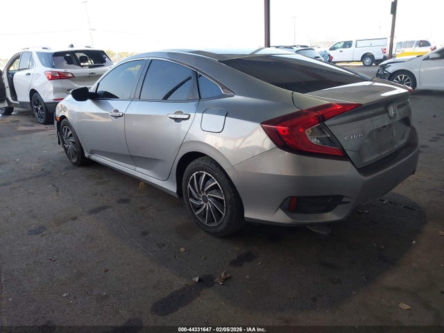 Honda Civic Lx 2019 19XFC2F64KE027057 Image 3